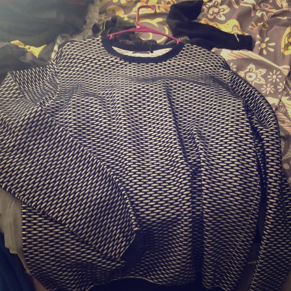 Men’s sweater